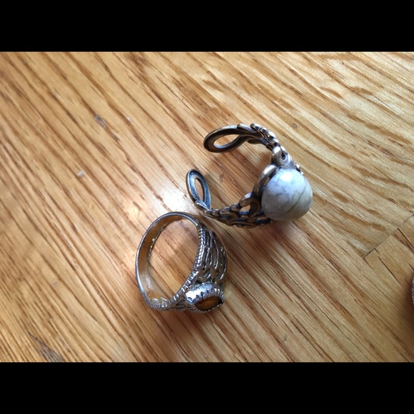 Costume Rings - Picture 2 of 3